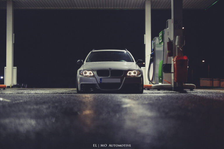 Milan Dzadik - Fotenie aut a fotenie reklamy a fotenie dokumentu a fotenie garaze