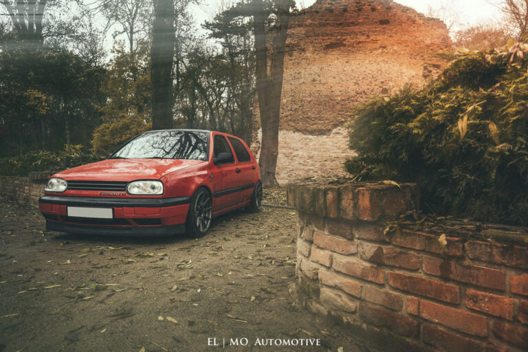 Milan Dzadik - Fotenie aut a fotenie reklamy a fotenie dokumentu a fotenie garaze