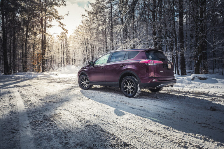 Milan Dzadik - Fotenie aut a fotenie reklamy a fotenie dokumentu a fotenie garaze