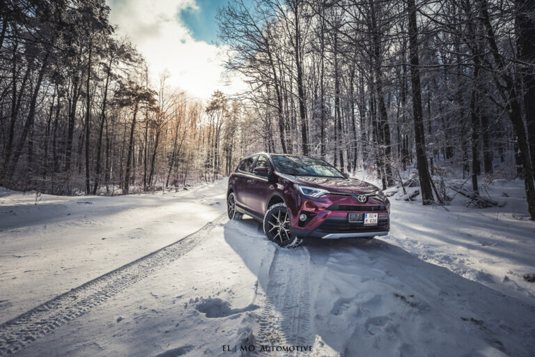 Milan Dzadik - Fotenie aut a fotenie reklamy a fotenie dokumentu a fotenie garaze