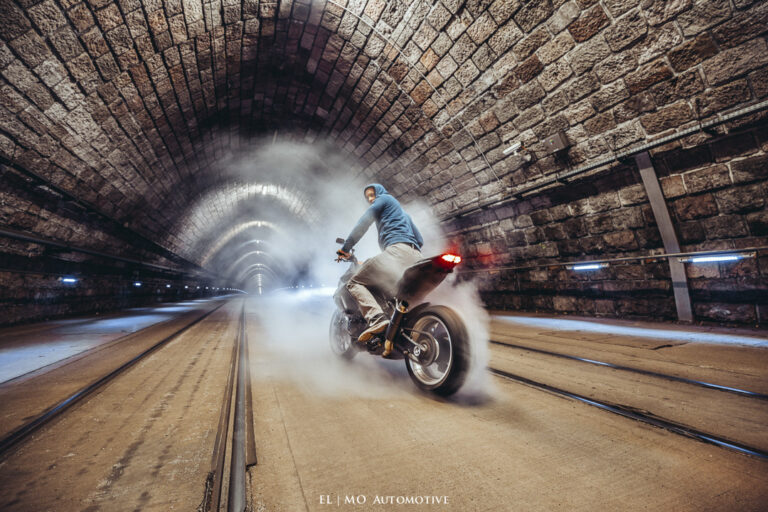 Milan Dzadik - Fotenie aut a fotenie reklamy a fotenie dokumentu a fotenie garaze