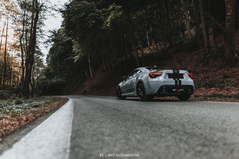 Milan Dzadik - Fotenie aut a fotenie reklamy a fotenie dokumentu a fotenie garaze