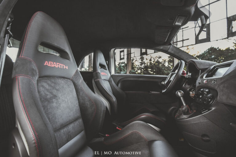 Milan Dzadik - Fotenie aut a fotenie reklamy a fotenie dokumentu a fotenie garaze