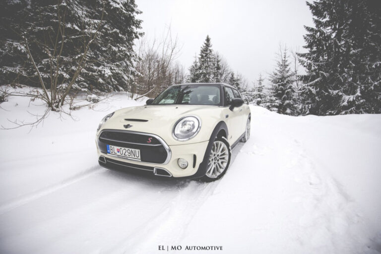 Milan Dzadik - Fotenie aut a fotenie reklamy a fotenie dokumentu a fotenie garaze