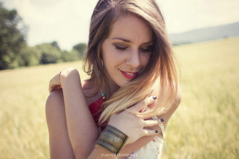 Milan Dzadik - Fotenie portretov a business fotenie a fotenie v atelieri a biznis fotenie a glamour fotenie