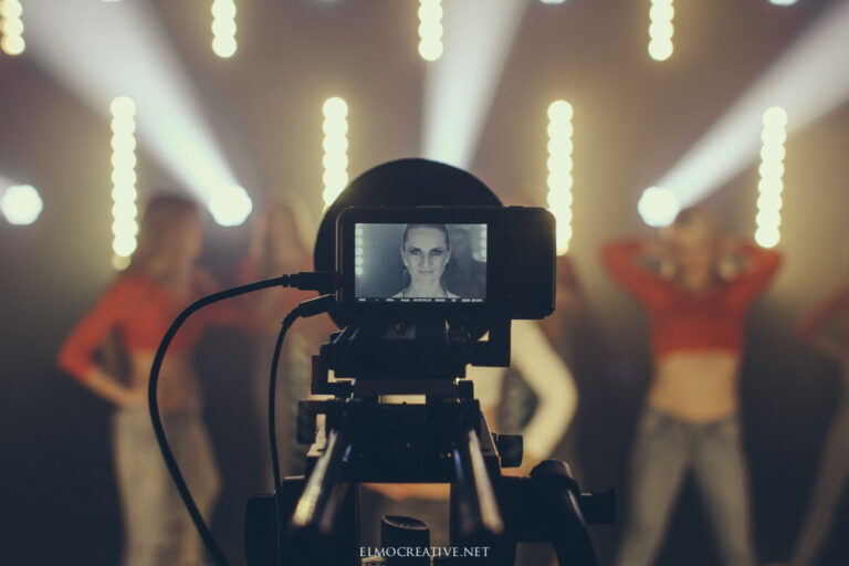 Milan Dzadik - Fotenie portretov a business fotenie a fotenie v atelieri a biznis fotenie a glamour fotenie