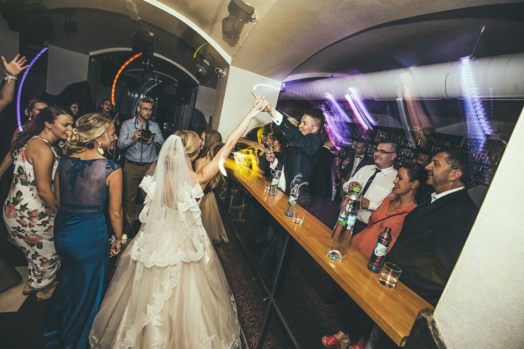 Milan Dzadik - Fotenie svadieb a svadobny fotograf a fotenie svadby a svadobne fotenie