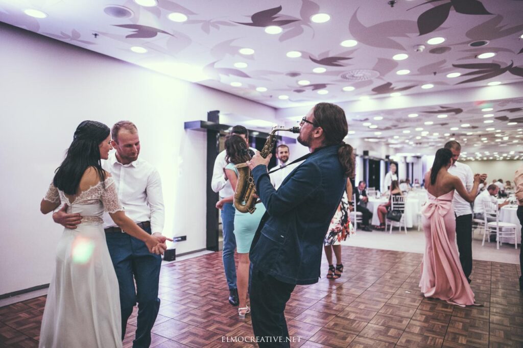 Milan Dzadik - Fotenie svadieb a svadobny fotograf a fotenie svadby a svadobne fotenie