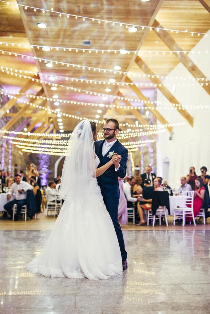 Milan Dzadik - Fotenie svadieb a svadobny fotograf a fotenie svadby a svadobne fotenie