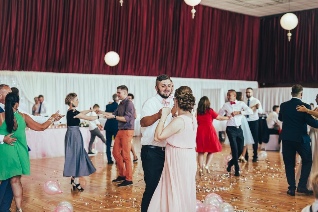 Milan Dzadik - Fotenie svadieb a svadobny fotograf a fotenie svadby a svadobne fotenie