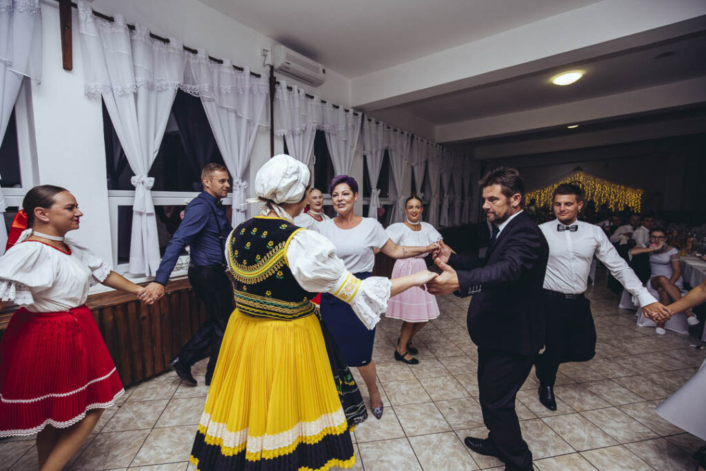 Milan Dzadik - Fotenie svadieb a svadobny fotograf a fotenie svadby a svadobne fotenie