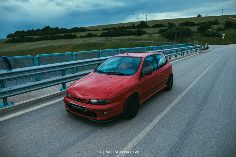 Milan Dzadik - Fotenie aut